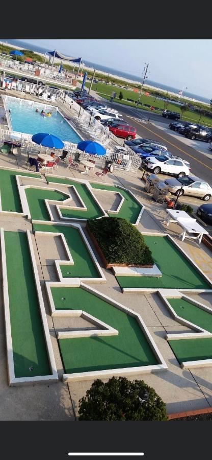 Gold Crest Motel Уайлдууд Крест Екстериор снимка