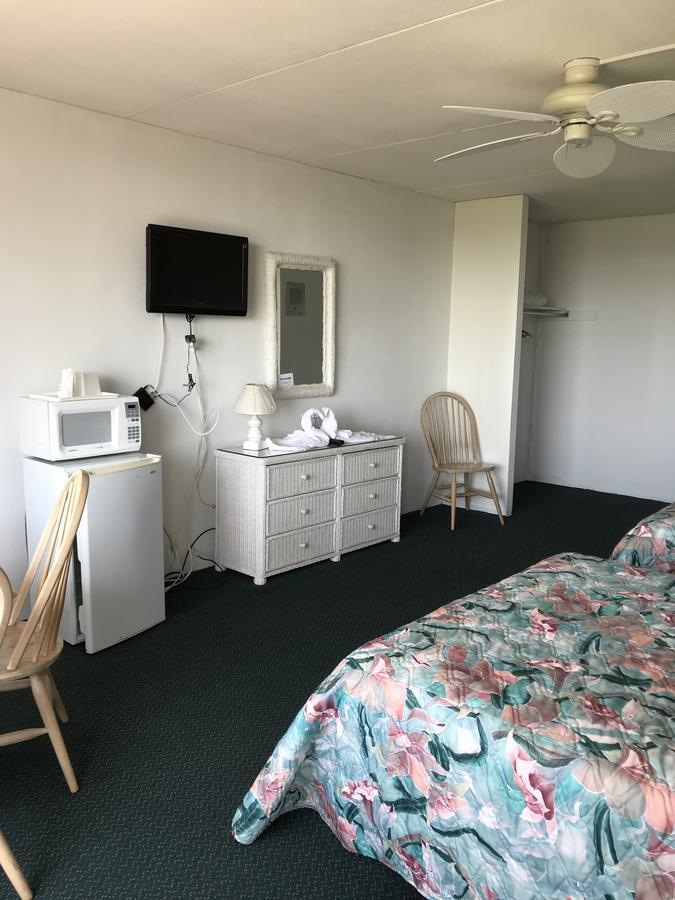 Gold Crest Motel Уайлдууд Крест Екстериор снимка