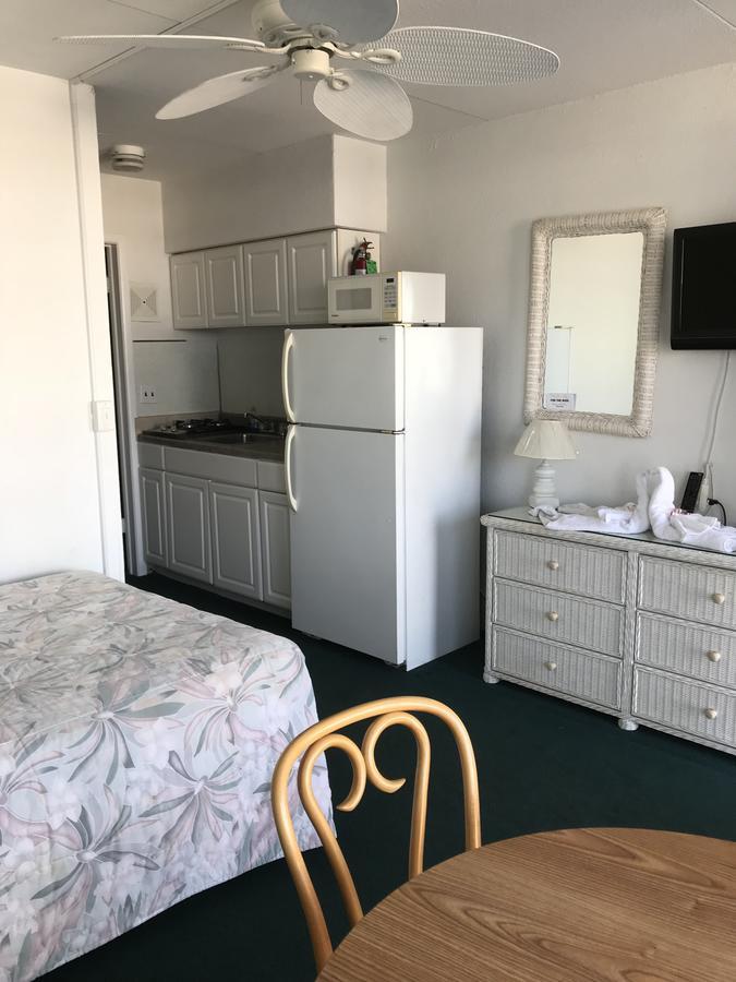 Gold Crest Motel Уайлдууд Крест Екстериор снимка